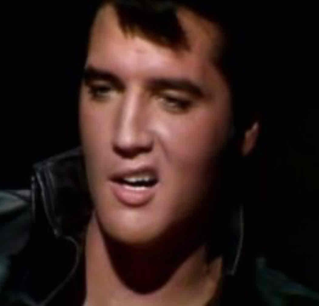 Elvis lip