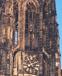 https://wiki.muenster.org/images/a/a3/Lambertikirche3_kaefige_k.jpg